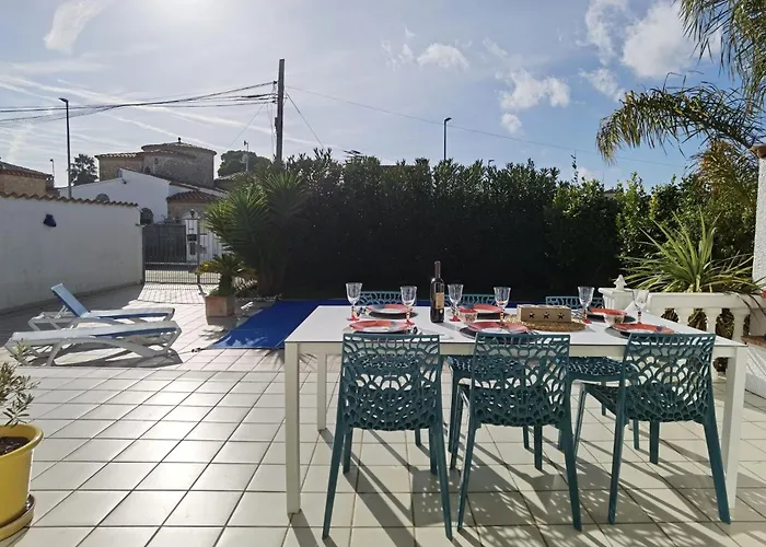 Leon Inmo Casa Silvy - 12197 * Empuriabrava