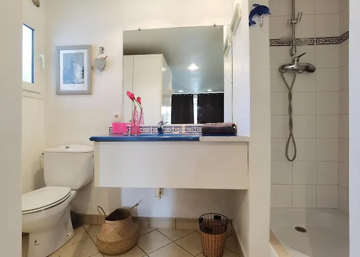 Leon Inmo Casa Silvy - 12197 Semesterbostad