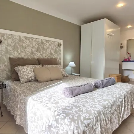 Leon Inmo Casa Silvy - 12197 بيت للعطل *